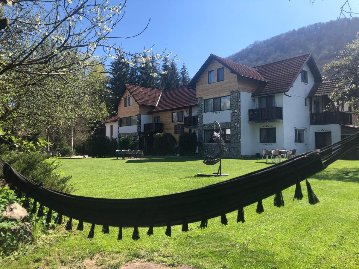 Garden Retreat (Adults Only) Hotel Bran  Exterior foto